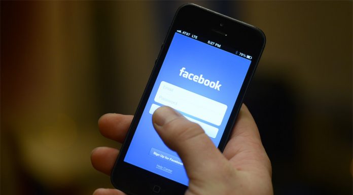 Facebook Lite vs. SlimFacebook Facebook Lite