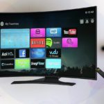 Lo que debes saber para elegir el mejor SmartTV – la guía definitiva televisor-inteligente-con-control