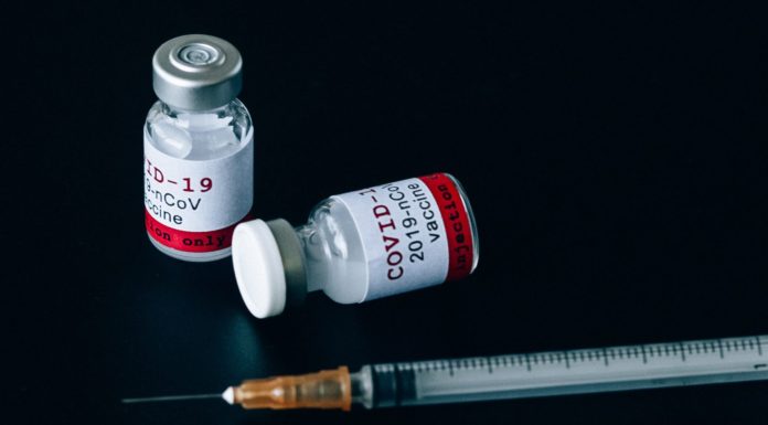 Tecnología y salud: vacunas contra el COVID-19